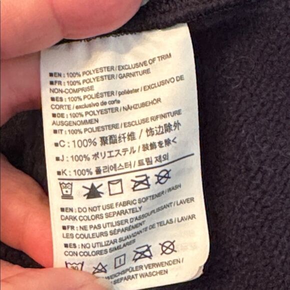 ARC'TERYX  Covert 1/2 Zip Dark Blue Sweatshirt - Picture 4 of 10